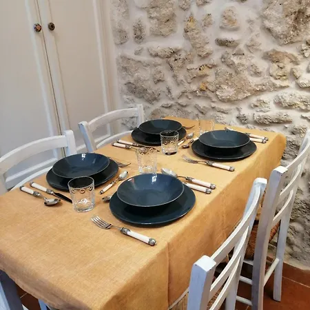 Casetta In Ortigia 시라쿠사